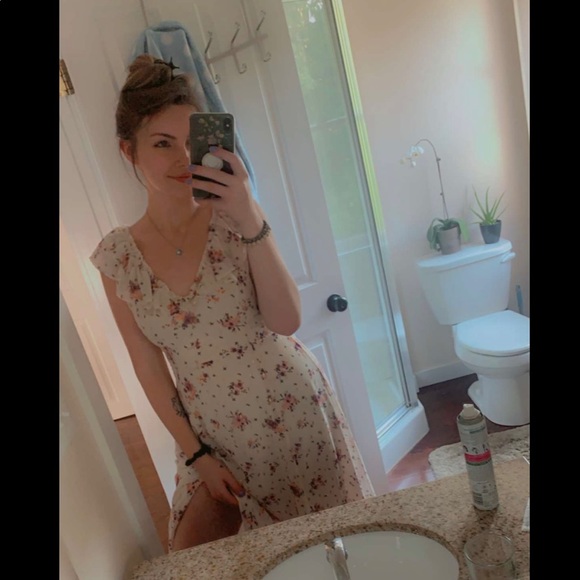 Meet your Posher, Erin - Picture 3 of 6